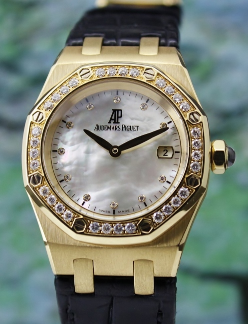 (image for) LIKE NEW AUDEMARS PIGUET 18K YELLOW GOLD ROYAL OAK 33MM / 67601BA.ZZ.D012CR.03